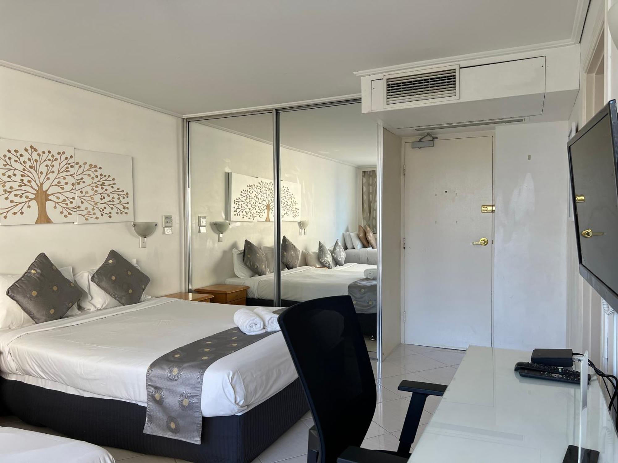 Sydney Hyde Park Private Apartments By Paxsafe Δωμάτιο φωτογραφία